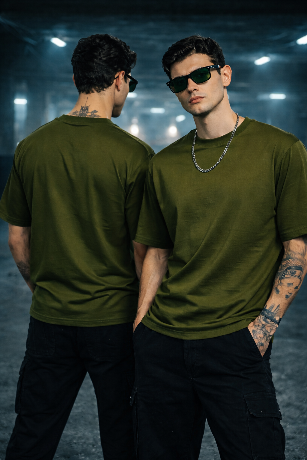 RUUSAAO men's oversized T-shirt green.