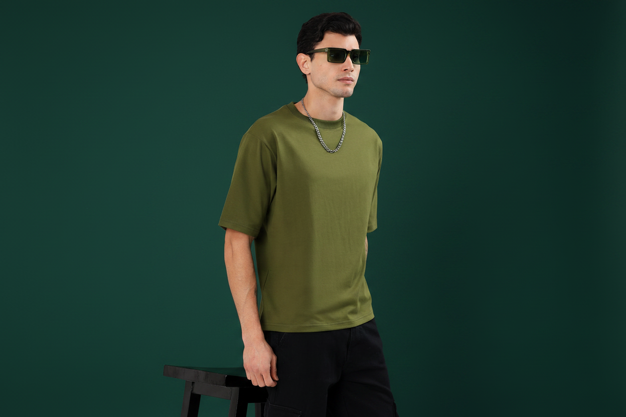 RUUSAAO   CREW NECK  OVERSIZED TSHIRT
