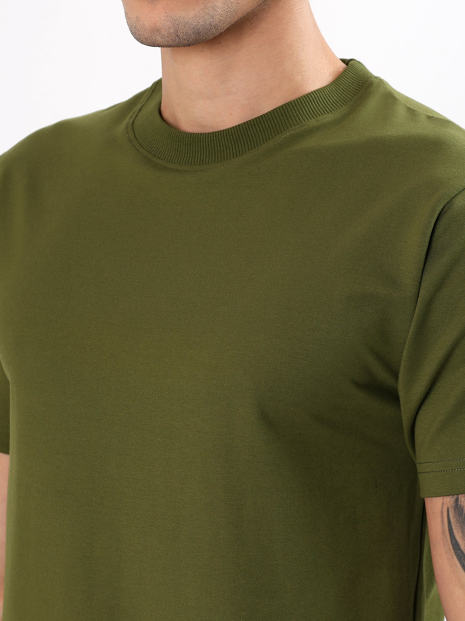 RUUSAAO  CREW NECK TSHIRT